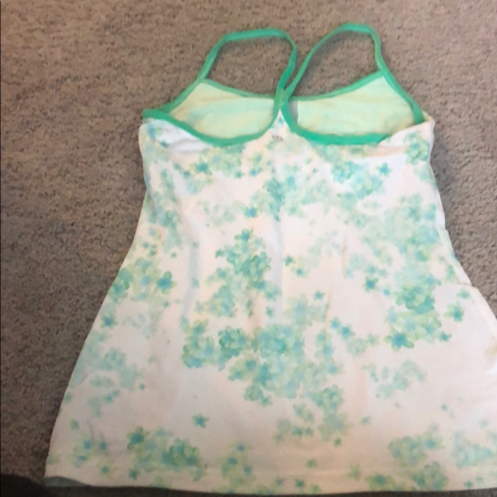 Lululemon - Picture 2 of 2